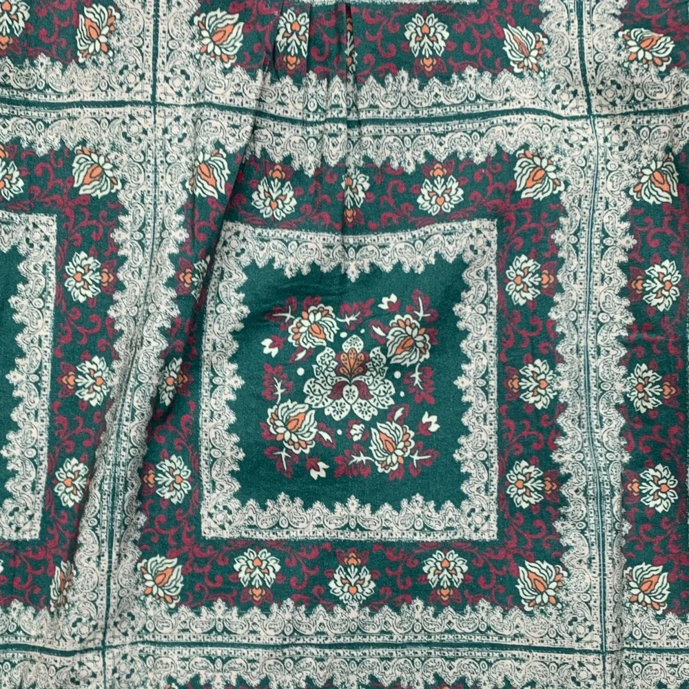 Porridge size XS Anthropologie Floral patterned long sleeve shirt blouse green